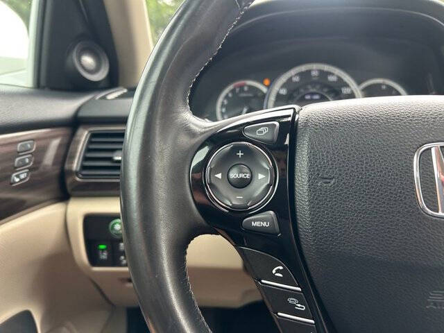 2017 Honda Accord EX-L V6 w/Navi w/Honda Sensing