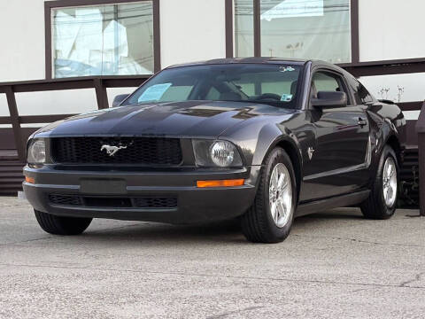 2009 Ford Mustang V6 Deluxe