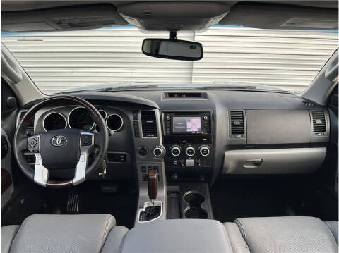 2014 Toyota Sequoia Platinum