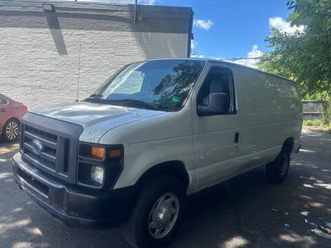 2013 Ford E-Series E-350 SD