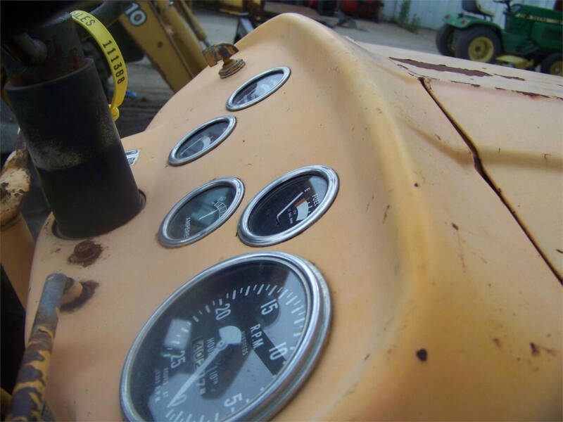 1976 Massey-Ferguson MF20