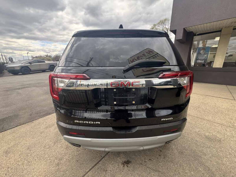 2020 GMC Acadia SLE