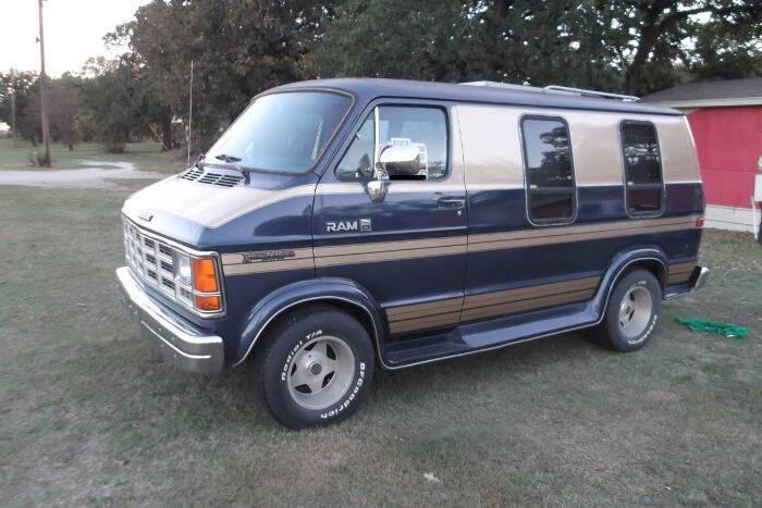 1989 Dodge Ram Van