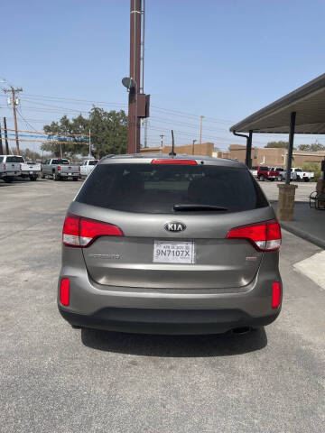2015 Kia Sorento LX
