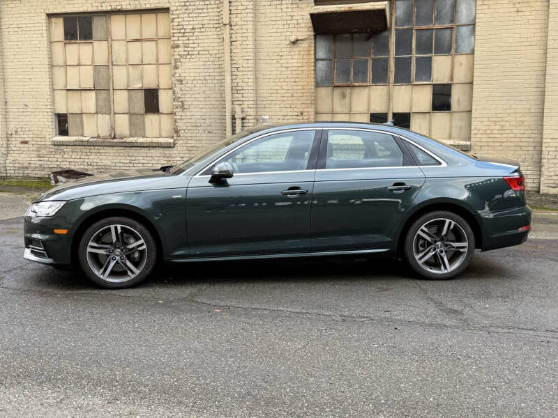2017 Audi A4 2.0T quattro Premium Plus