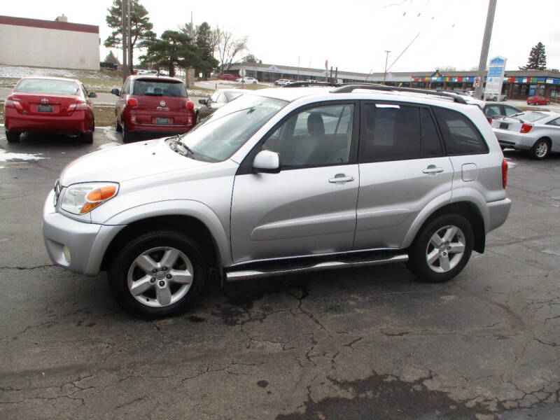 2004 Toyota RAV4 Base