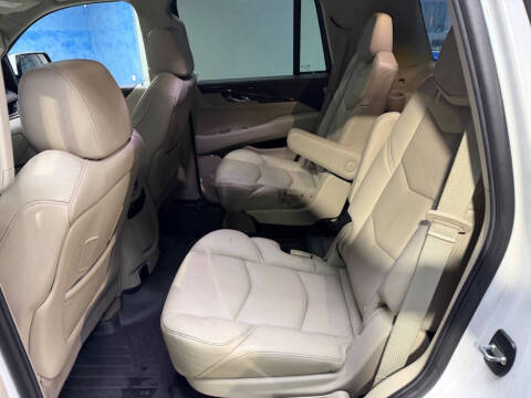 2016 Cadillac Escalade Premium Collection