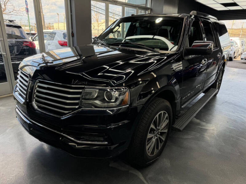 2017 Lincoln Navigator L Select