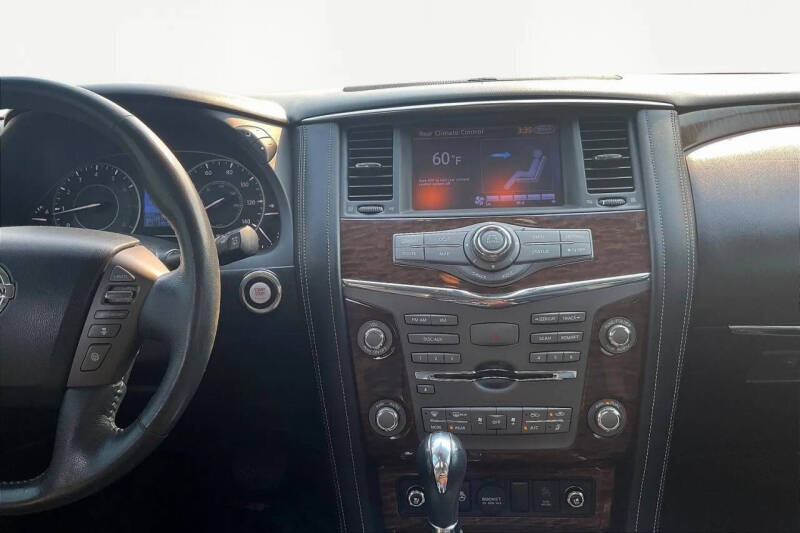 2017 Nissan Armada Platinum