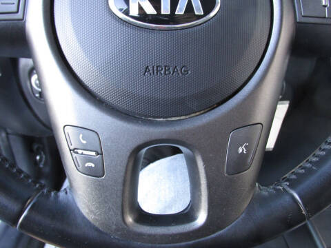 2013 Kia Soul +