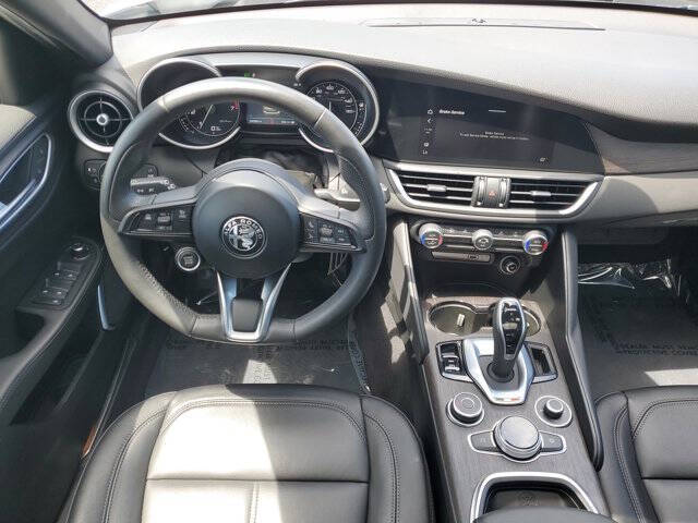 2022 Alfa Romeo Giulia Ti