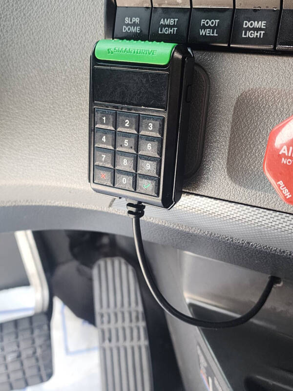 2022 Freightliner Cascadia