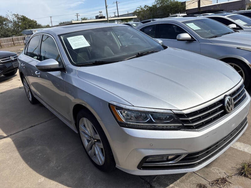 2017 Volkswagen Passat V6 SE