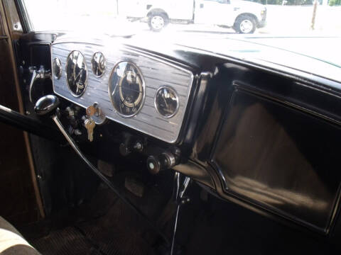 1932 Oldsmobile F-32