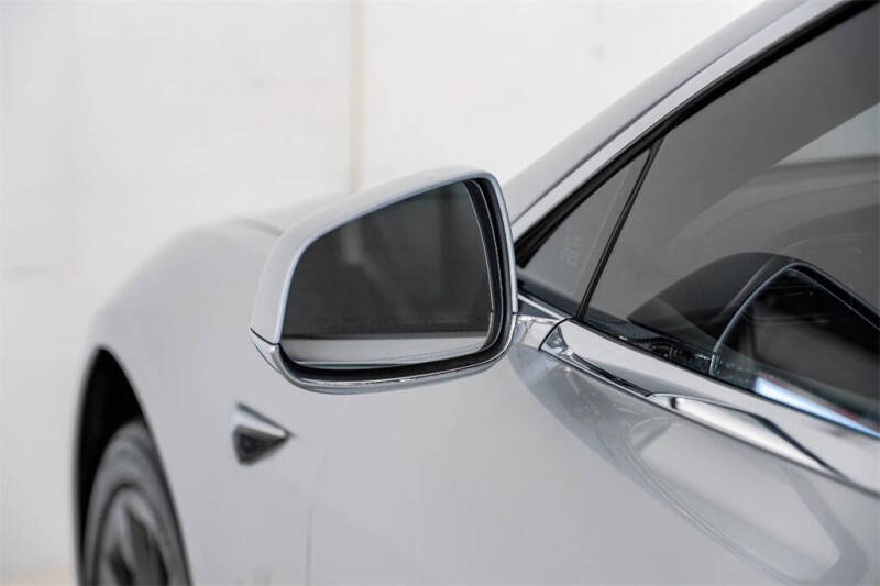 2017 Tesla Model S 75D