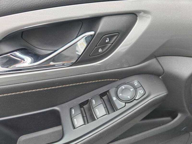 2020 Chevrolet Traverse LT Leather