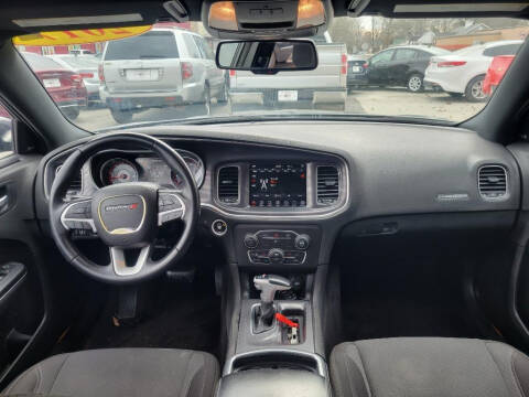 2017 Dodge Charger SXT