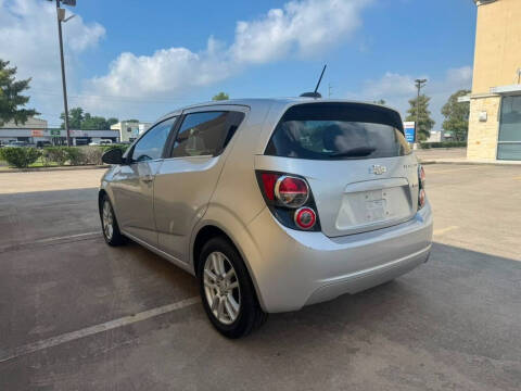 2015 Chevrolet Sonic LT Auto