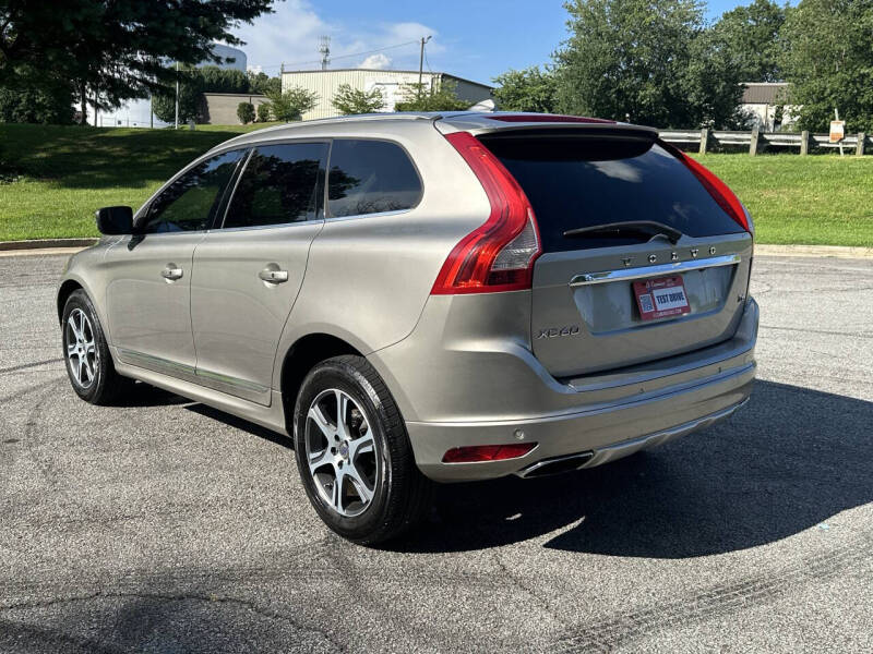 2015 Volvo XC60 T6 Drive-E