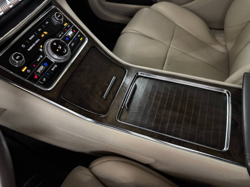 2019 Lincoln Continental Reserve