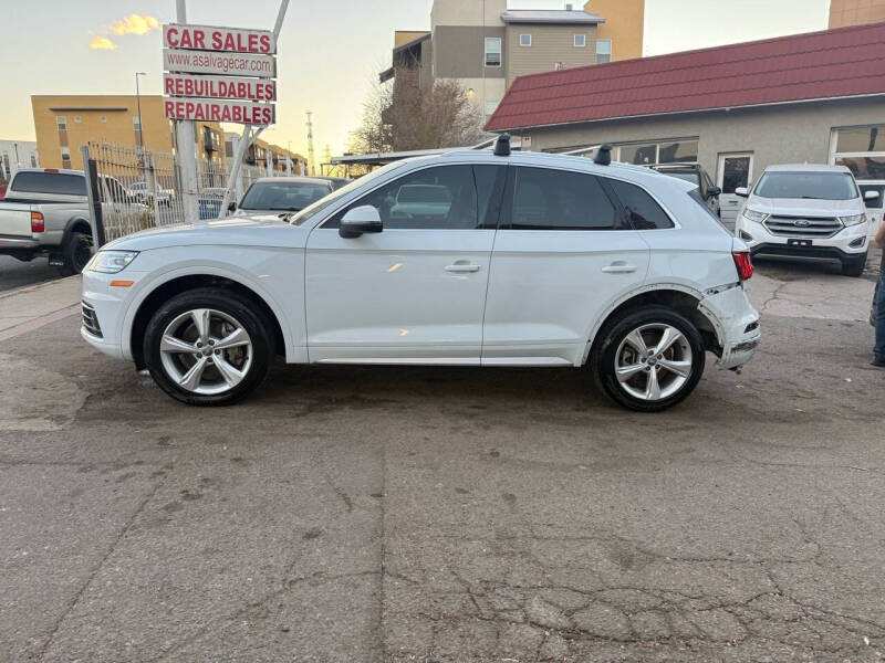 2020 Audi Q5 quattro Titanium Premium 45 TFSI
