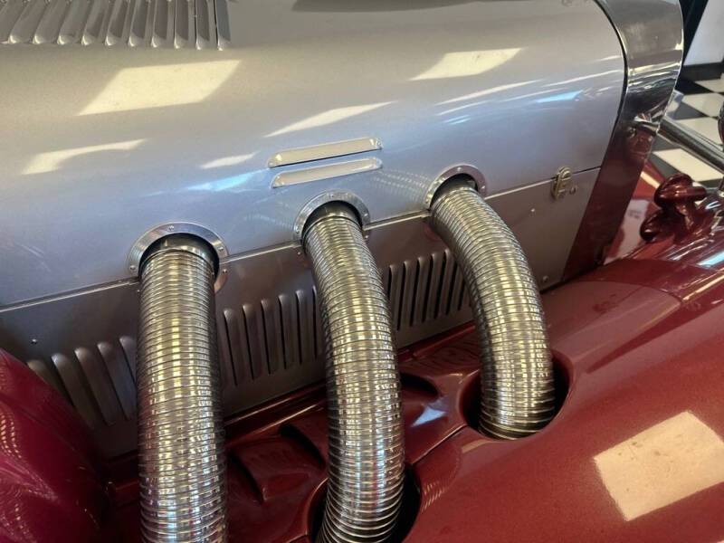 1975 Excalibur Phaeton