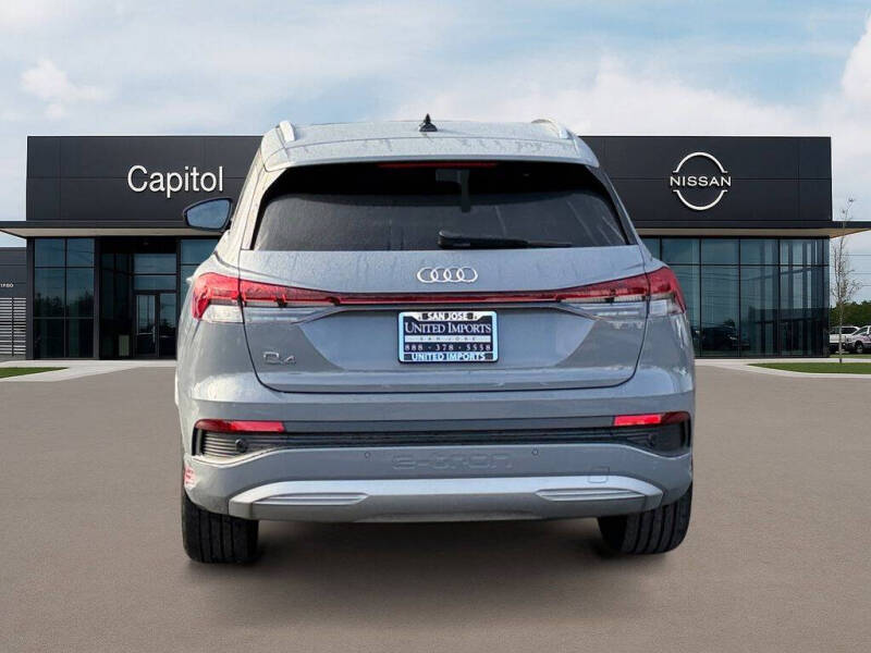 2024 Audi Q4 e-tron Premium 40