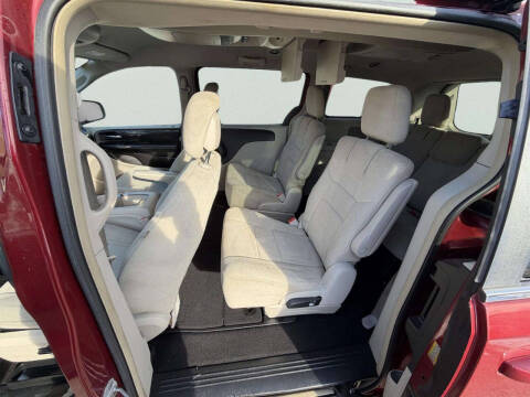 2011 Dodge Grand Caravan Crew