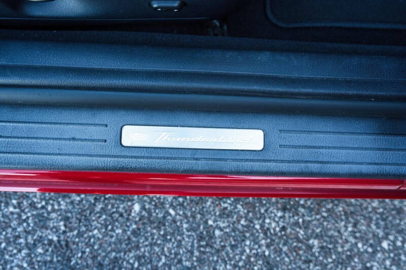 2003 Ford Thunderbird