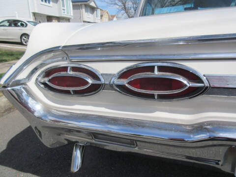 1962 Oldsmobile Starfire