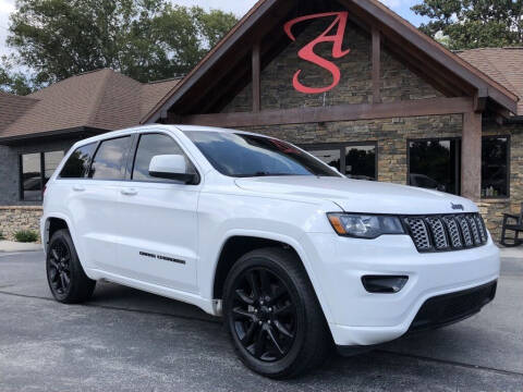 2019 Jeep Grand Cherokee for sale at Auto Solutions in Maryville TN