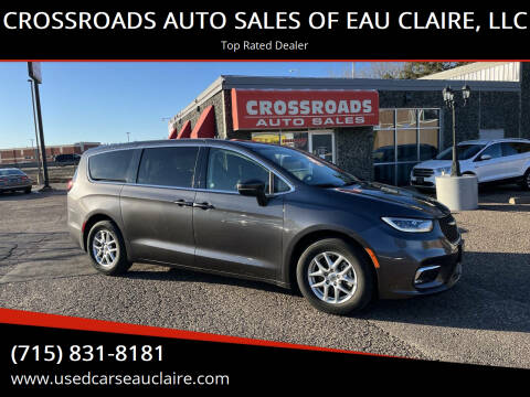 2023 Chrysler Pacifica for sale at CROSSROADS AUTO SALES OF EAU CLAIRE, LLC in Eau Claire WI