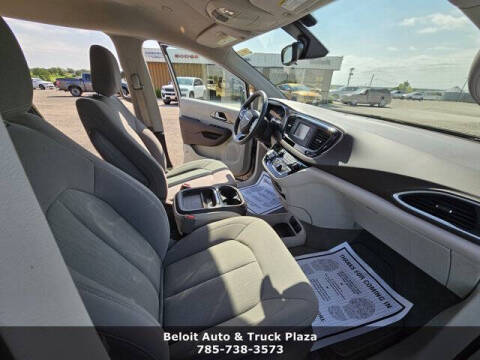 2017 Chrysler Pacifica Touring Plus