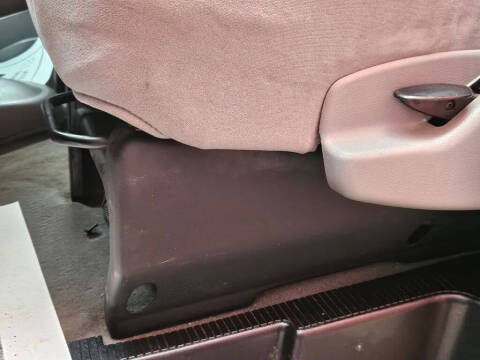 2006 Ford E-Series E-350 SD XLT