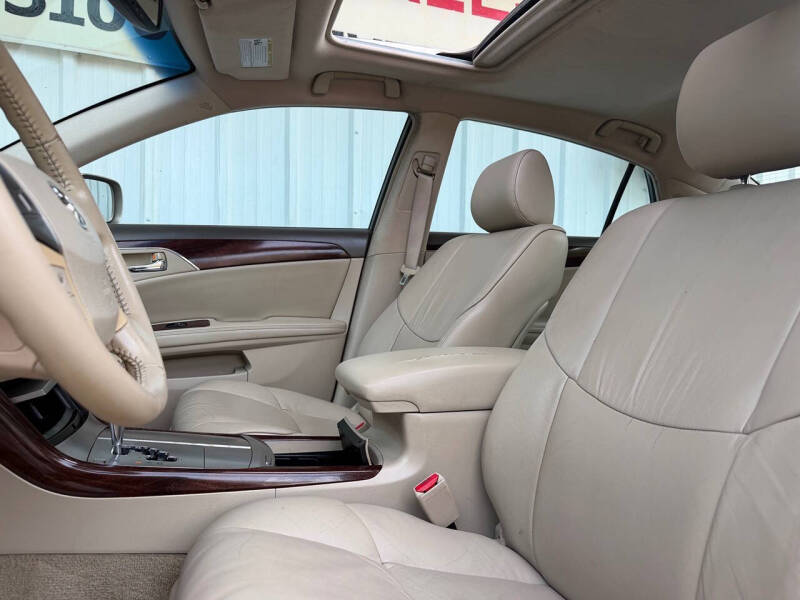 2008 Toyota Avalon XLS