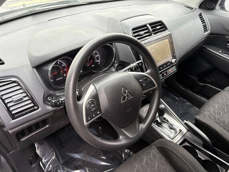 2020 Mitsubishi Outlander Sport ES