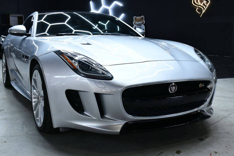 2016 Jaguar F-TYPE S