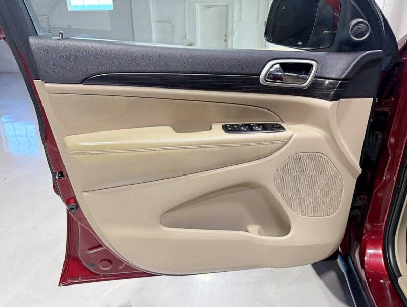 2019 Jeep Grand Cherokee Laredo E