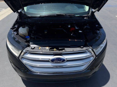 2018 Ford Edge SE