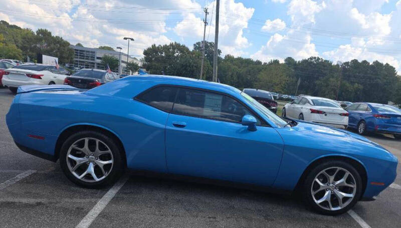 2016 Dodge Challenger SXT