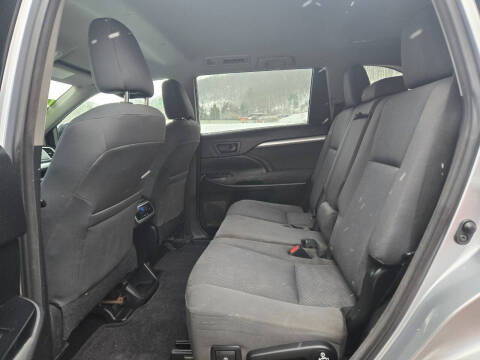 2014 Toyota Highlander LE