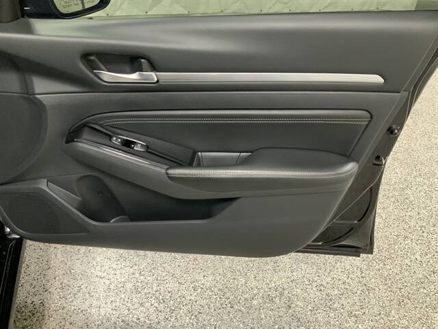 2022 Nissan Altima 2.5 SL