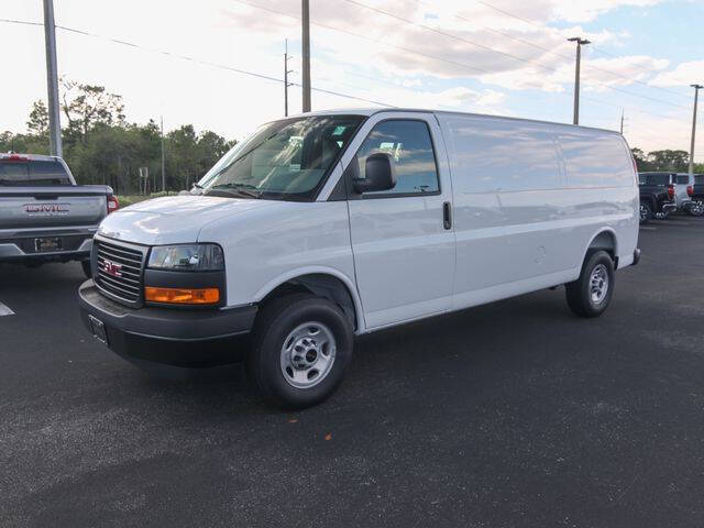 2026 GMC Savana 2500