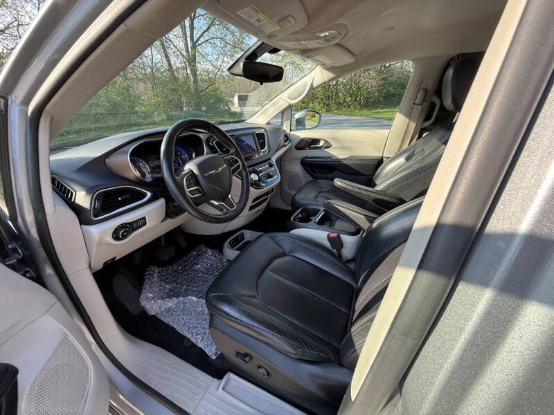 2018 Chrysler Pacifica Touring L