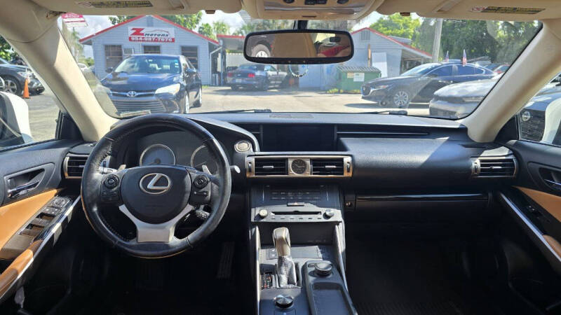 2015 Lexus IS 250