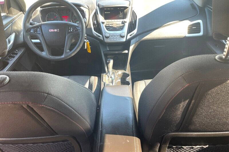 2017 GMC Terrain SLE-1