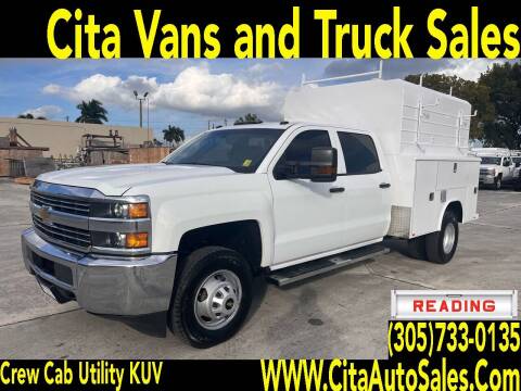 2017 CHEVROLET SILVERADO 3500HD DRW CREW CAB ENCLOSE UTILITY TRUCK for sale at Cita Auto Sales in Medley FL