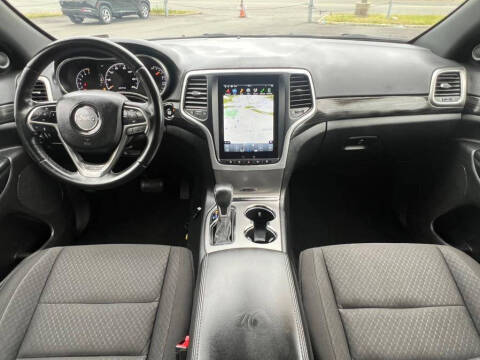 2021 Jeep Grand Cherokee Laredo E