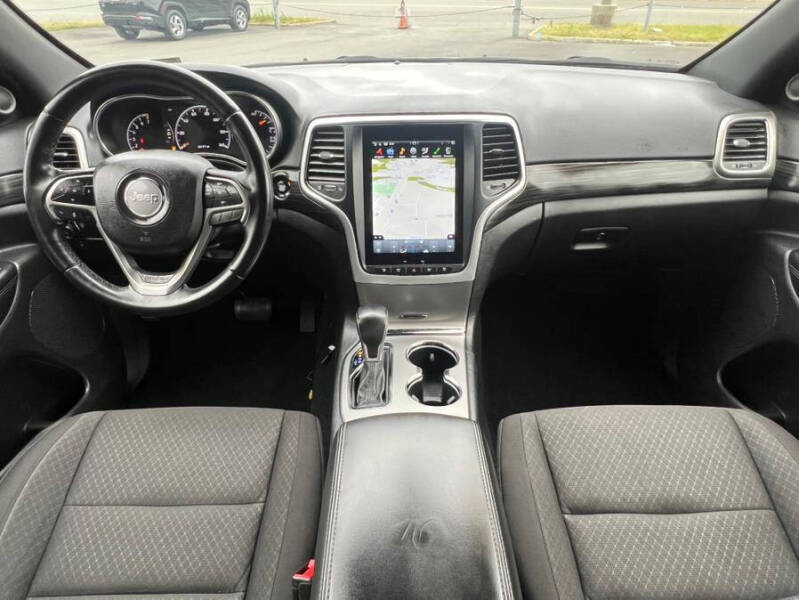 2021 Jeep Grand Cherokee Laredo E