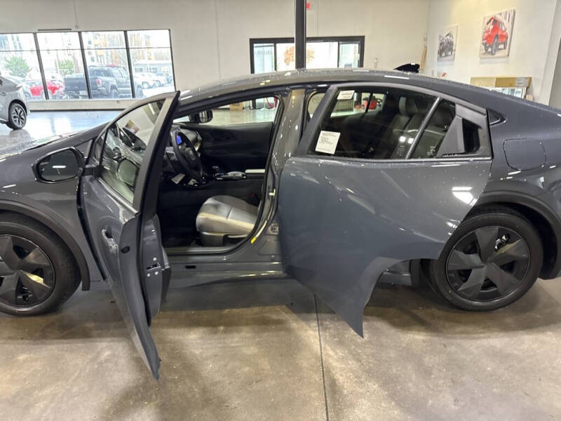 2026 Toyota Prius LE